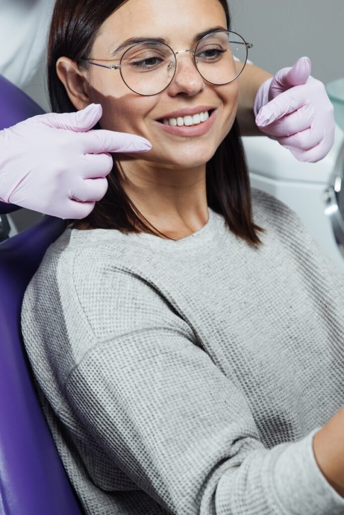 Implante dentário com carga imediata: quando é possível ter o dente mais rápido? 3 2