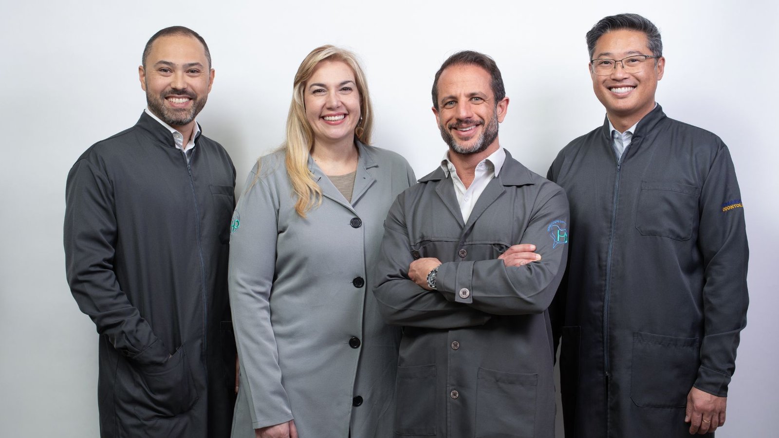 Início Equipe da clínica odontológica H Paraventi na Mooca