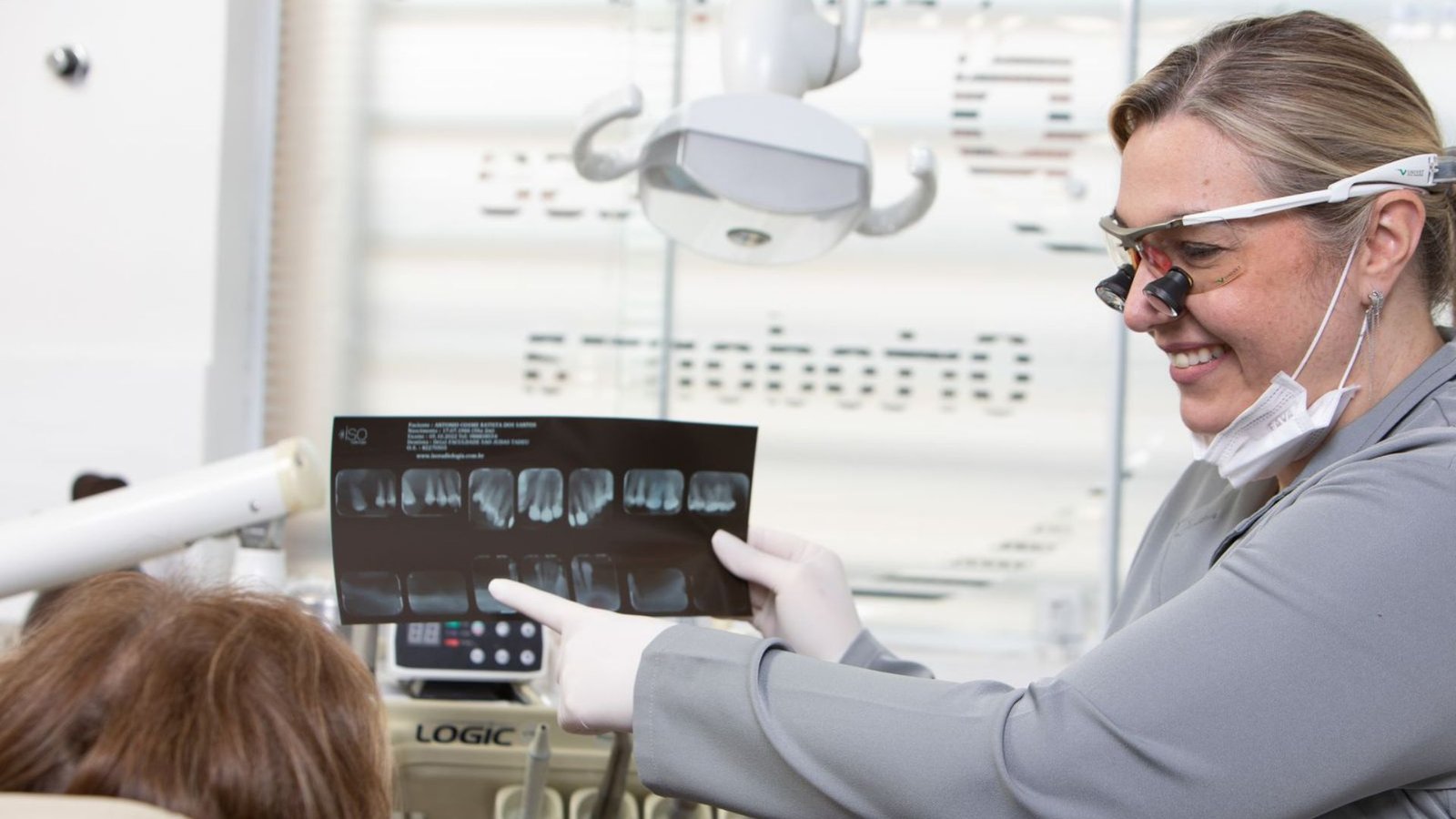 Início Dr. Bruno Paraventi dentista na Mooca com mais de 40 anos de tradição em odontologia